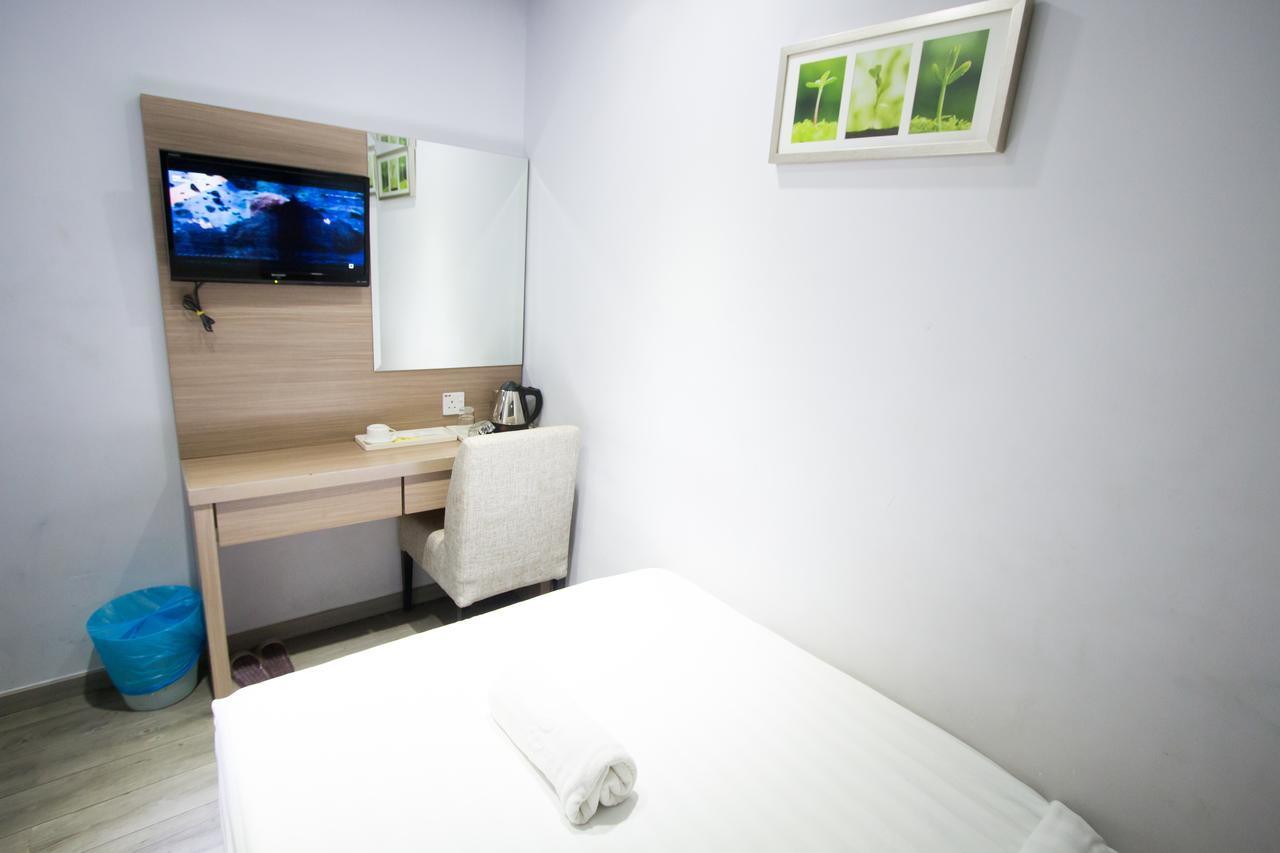 Hotel 99 Pusat Bandar ปูชอง ภายนอก รูปภาพ