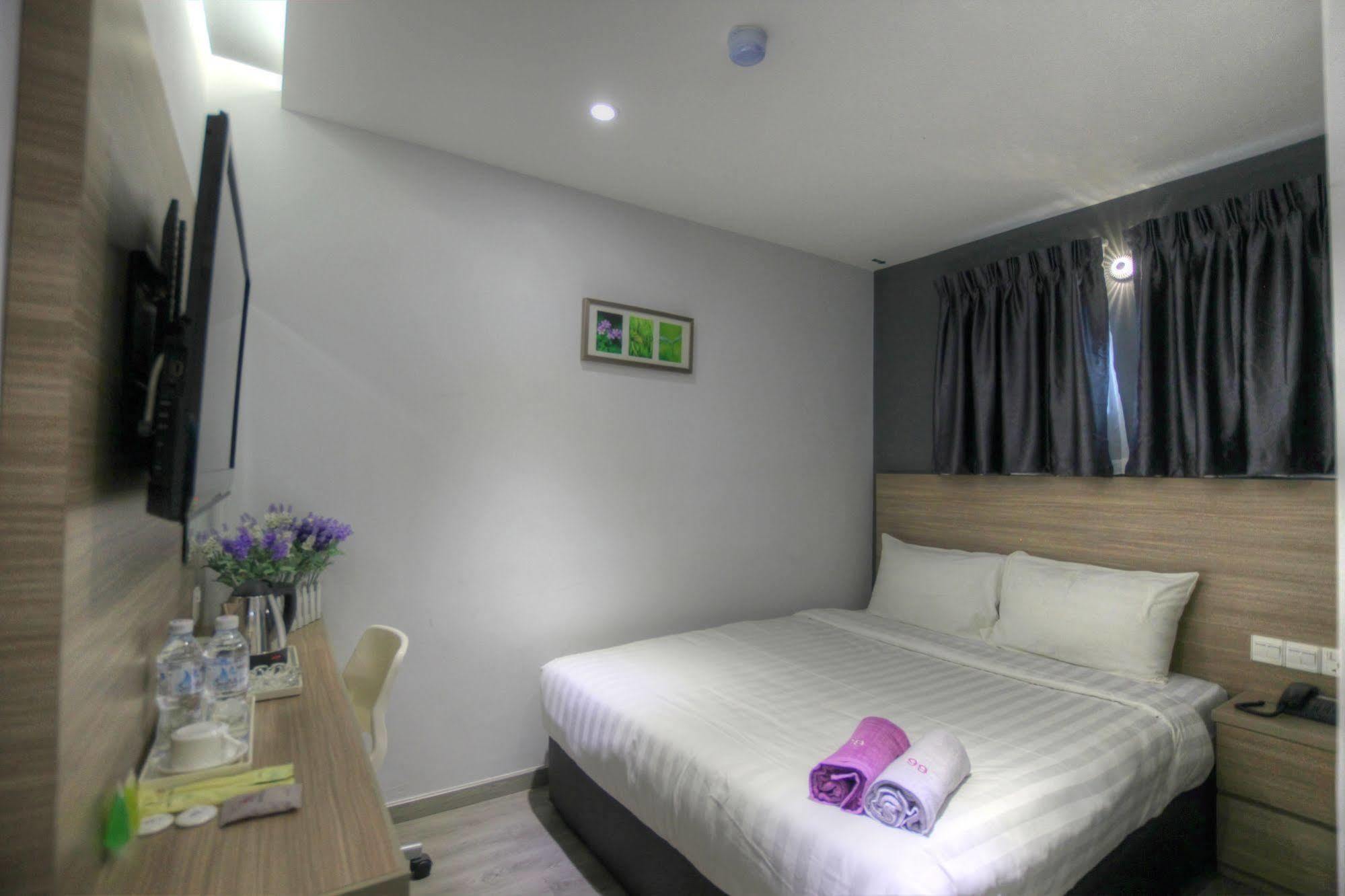 Hotel 99 Pusat Bandar ปูชอง ภายนอก รูปภาพ