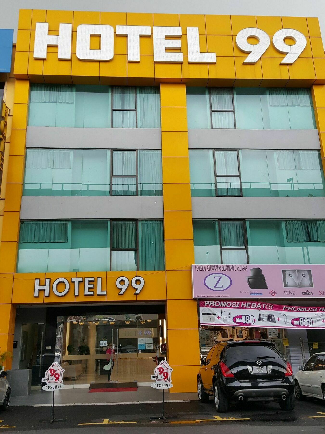 Hotel 99 Pusat Bandar ปูชอง ภายนอก รูปภาพ